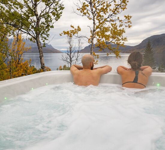 Northern Norway between whales, huskies and Northern Lights © Jan R Olsen / Arctic Panorama Lodge